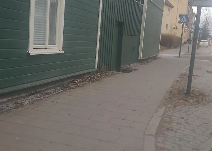Lys Og Praktisk 2 Roms Solsiden