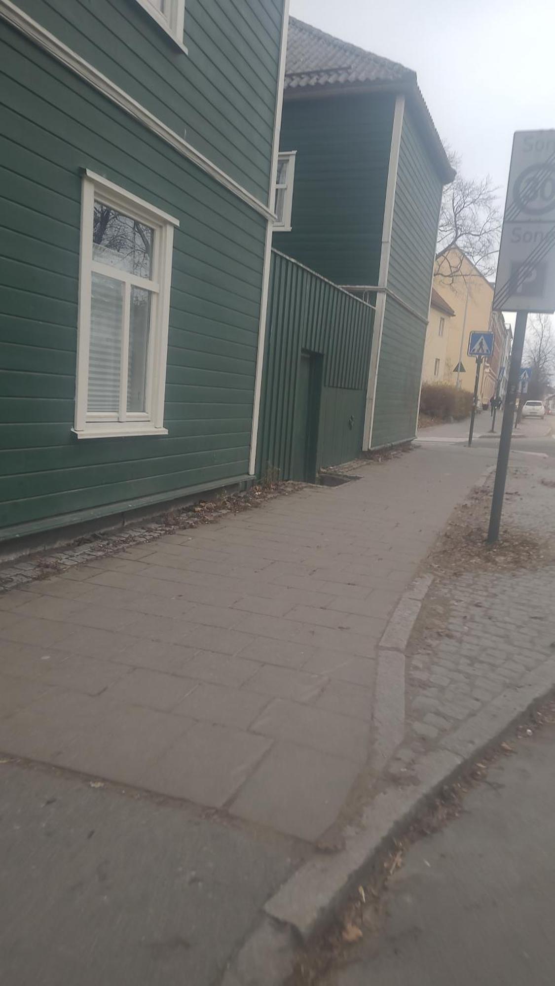 Lys Og Praktisk 2 Roms Solsiden Lägenhet
